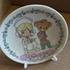 Vtg ‘90s precious moments small collector plate “love beareth all things”